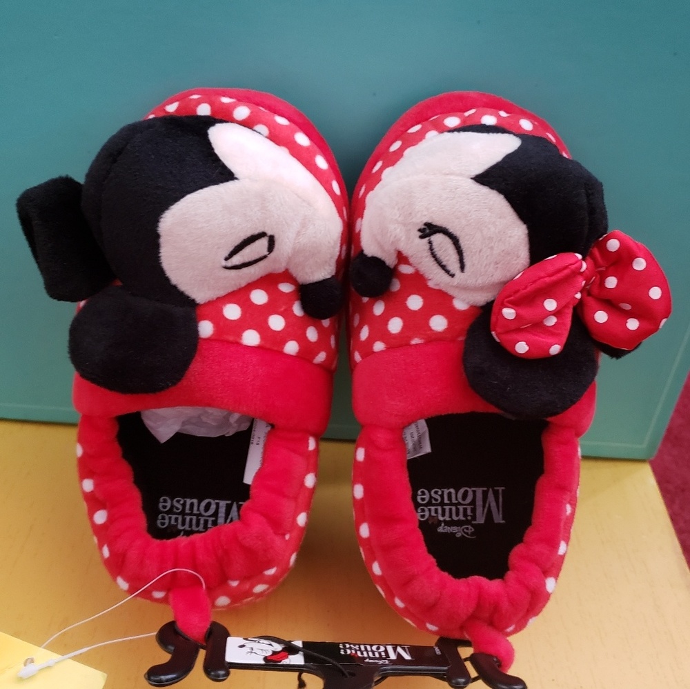 Slippers - Picture 5 of 6
